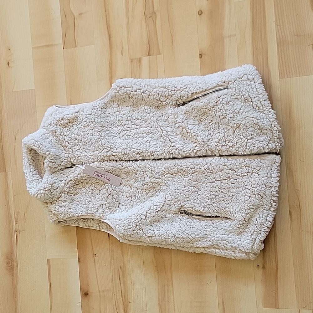 Womens Sherpa Vest